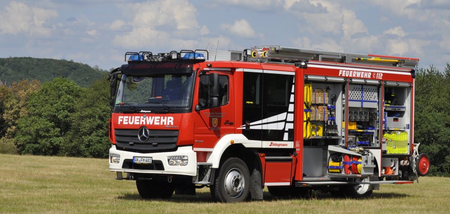 Hilfeleistungslöschgruppenfahrzeug (HLF 20) Feuerwehr Hamm (Sieg)